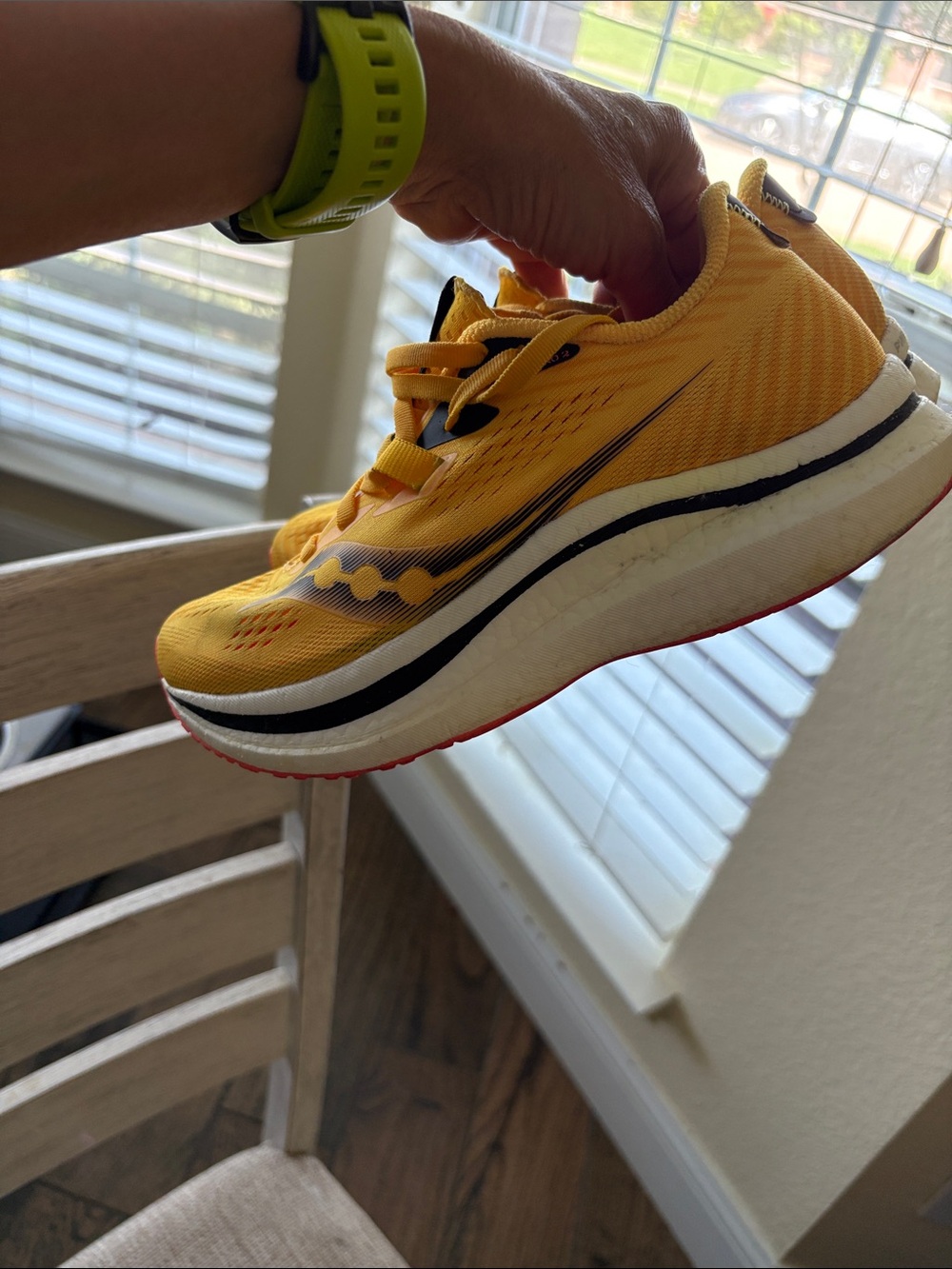 Saucony endorphin speed 2 sz 6.5